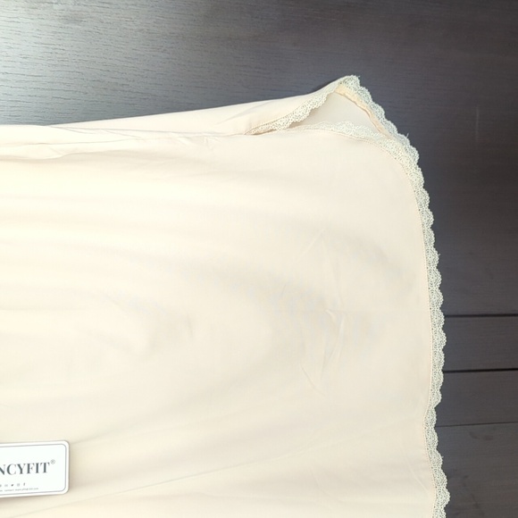 Mancyfit Cream Satin Chemise Skirt Slip with Elastic Waistband - Size XL NWT - Picture 5 of 8